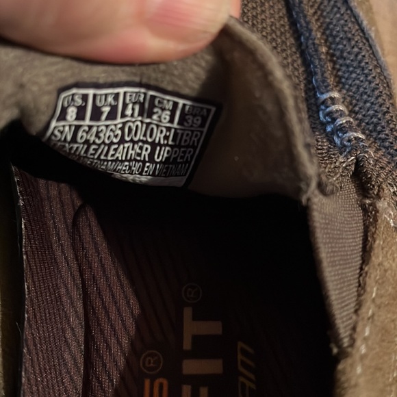 SKETCHERS Men’s Slip On Shoes - Picture 5 of 6